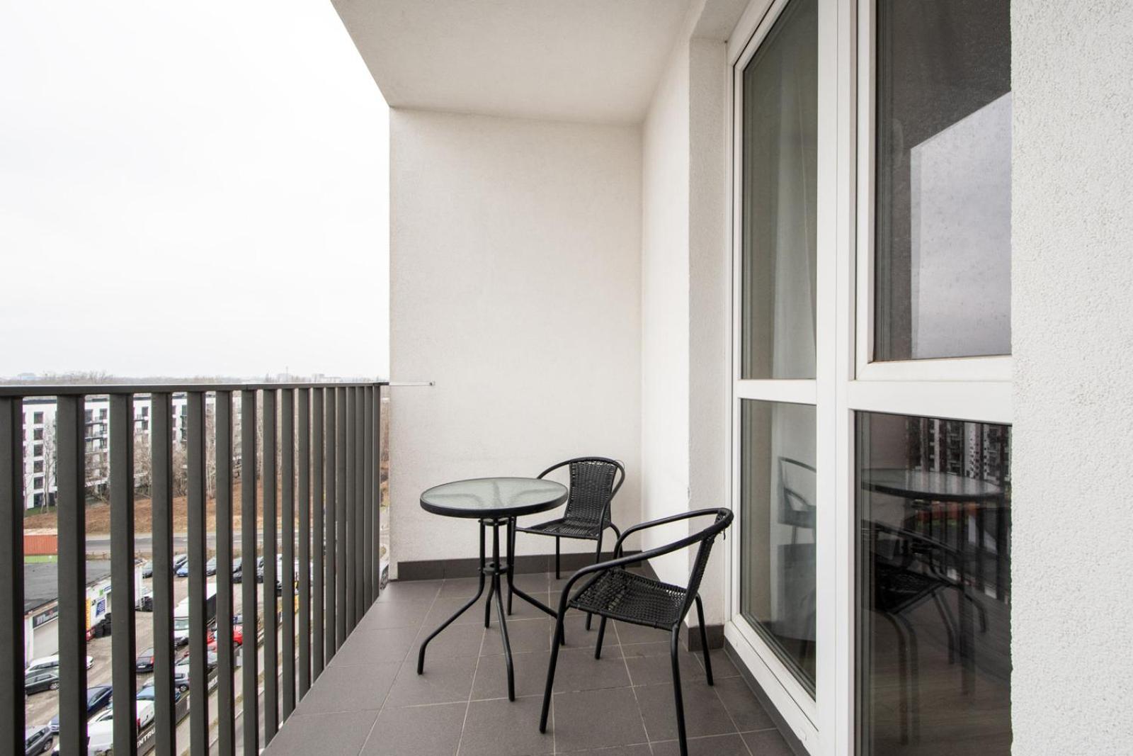 In Apartments Okecie Warsaw Exterior photo